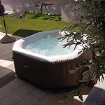 Borna Apartment